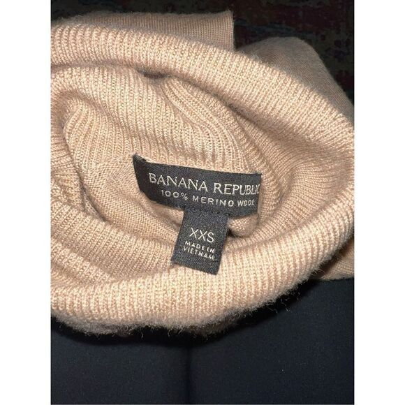 Ann Taylor Taupe Turtleneck - Picture 2 of 2